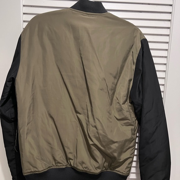 Men’s small Sovereign Code olive green/black bomber Jacket - Picture 3 of 3